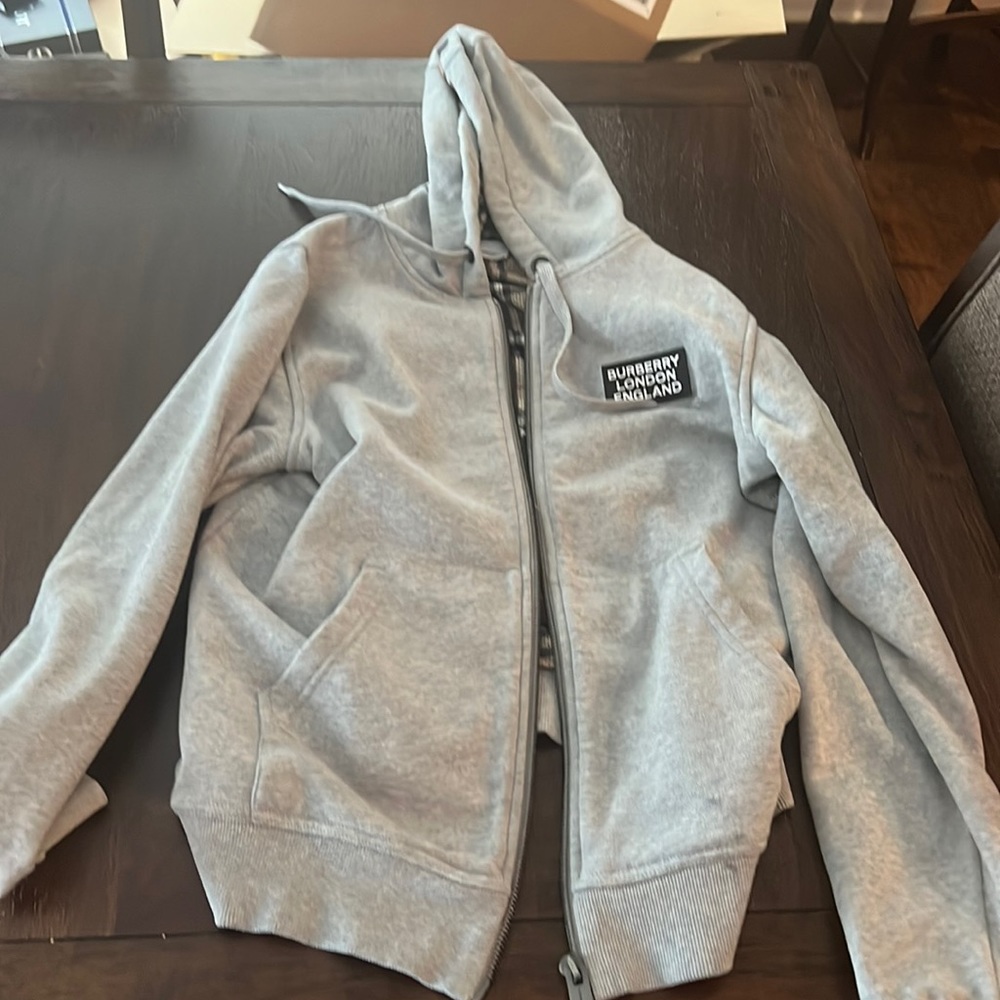 Burbery jacket size small